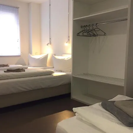 BNB near Brandenburg Gate - Rooms&Apartments-2